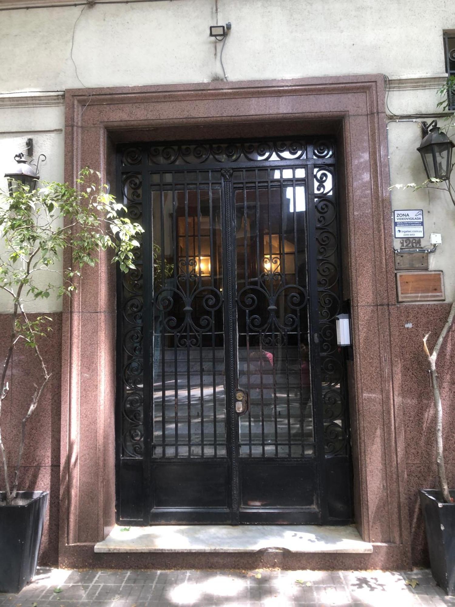Edificio Quijano Apartment Montevideo Bagian luar foto